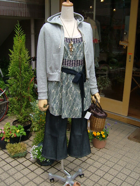 画像: 大変お待たせしました！【ｄ’un a dix】クロプトセミワイドショートデニム入荷しました♪